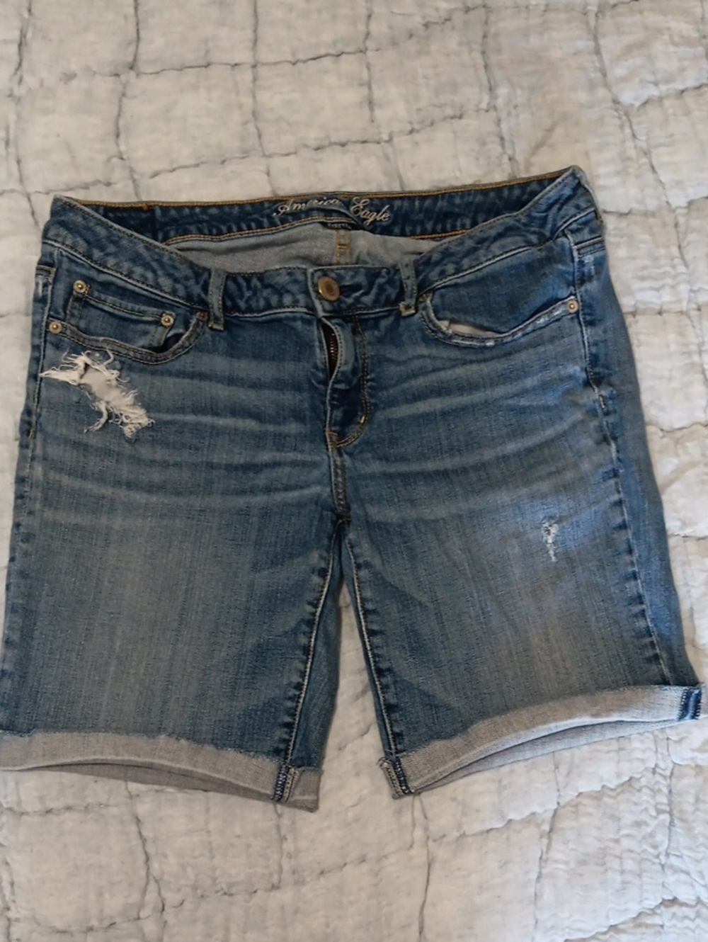 AE BERMUDAS SIZE 12